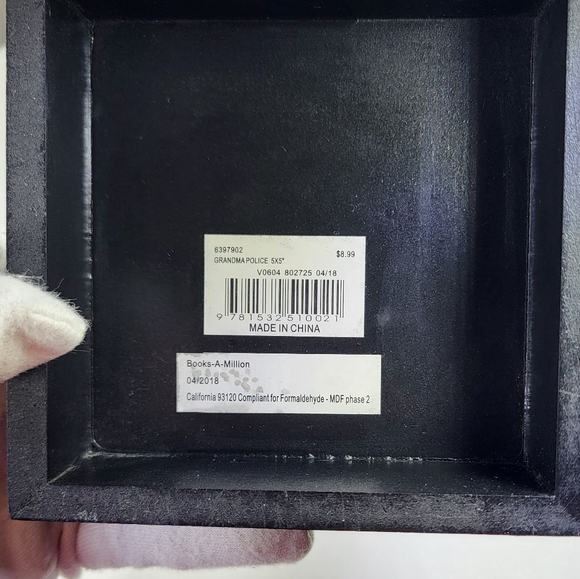 Grammer Police To Serve & Correct 5x5 Black White Box Sign - Picture 6 of 10